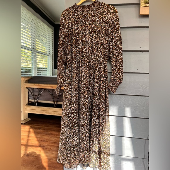 Madewell (Re)sourced Georgette Smocked Neck Midi Dress Folktale Paisley  size M - Picture 2 of 11